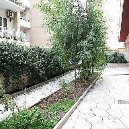 The Empire Bed & Breakfast Rome